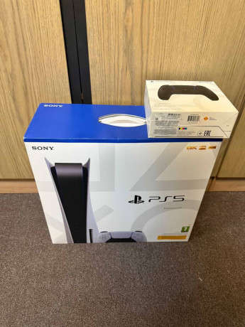 sony-playstation-5-825g6-c-big-1