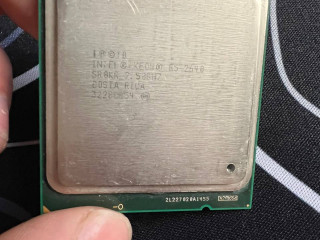prodam-xeon-2640-na-2011-soket