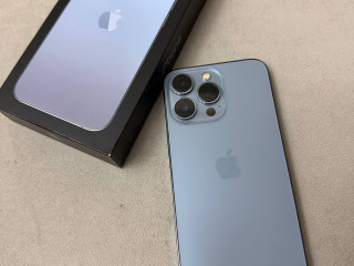 iphone-13-pro-256gb-v-idealnom-sostoianii-vse-rabotaet-polnyi-komplekt