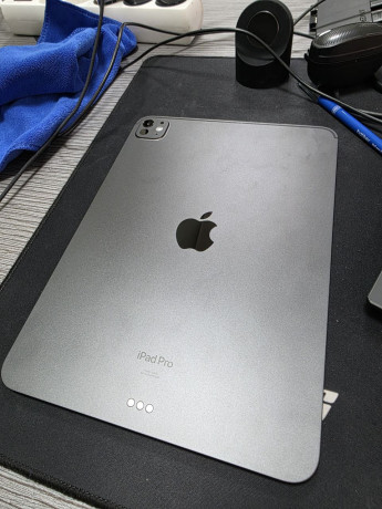 na-obmenprodazu-ipad-pro-m4-s-originalnoi-klaviaturoi-tolko-vmeste-na-prodazu-620k-v-idealnom-big-2