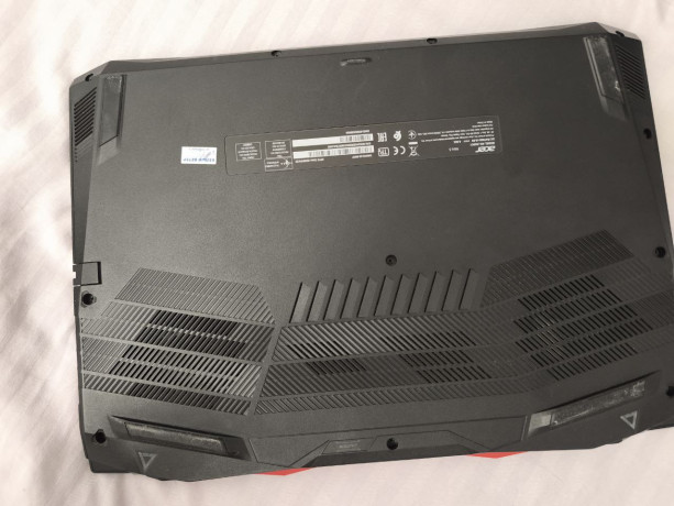 acer-nitro-5-an515-44-big-2