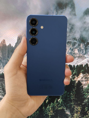 samsung-galaxy-s25-128gb-big-0