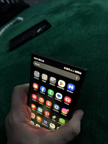 obmeniaiu-samsung-s24ultra-256-na-ravnocennyi-smartfon-komplekt-polnyi-sostoianie-9-iz-10-est-ne-zna-big-2