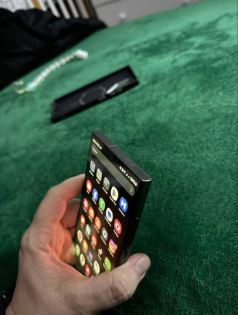 obmeniaiu-samsung-s24ultra-256-na-ravnocennyi-smartfon-komplekt-polnyi-sostoianie-9-iz-10-est-ne-zna-big-3