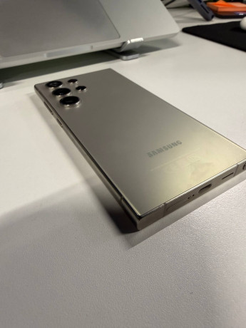 samsung-s24-ultra-256-gb-big-3