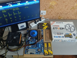 materinskaia-plata-gigabyte-z77-ds3h