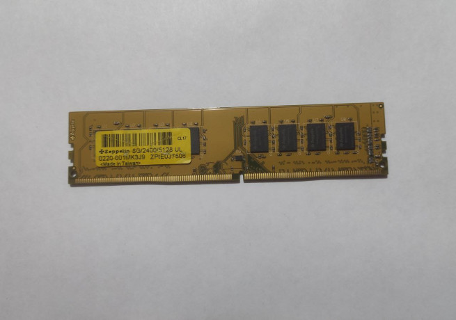 ozu-zeppelin-8gb-8x1-2400mhz-big-0