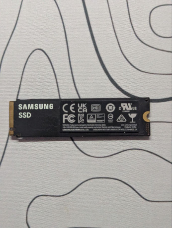 prodam-ssd-samsung-evo-980-big-1