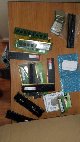 prodam-ozuski-ddr4-8gb-2600-mgrc-big-0