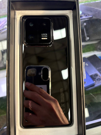 xiaomi-13-pro-12512-big-0