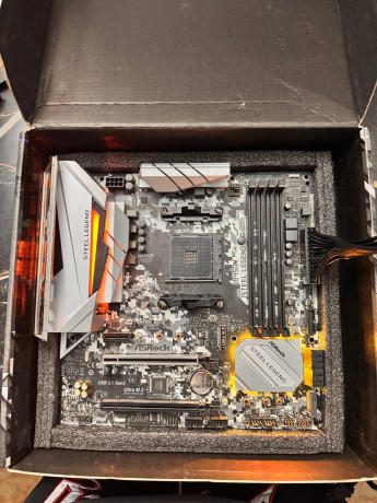 b450m-steel-legend-big-3