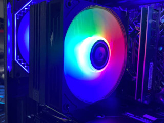 prodam-basennye-kullera-frgb-novye