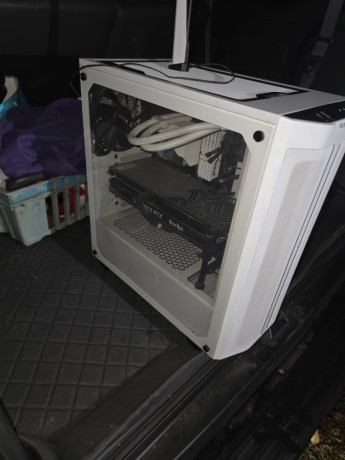 prodam-kompiuter-sistemnyi-blok-i7-13700k-gigabyte-z-790-ram-64-ddr5-rtx-4070-ti-asrock-game-rock-2tb-ssd-mvme-x2-big-1