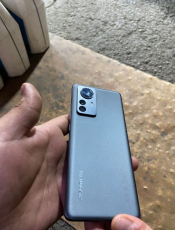 xiaomi-12-pro-12256-obmen-na-iphone-predlagaite-v-ls-big-2