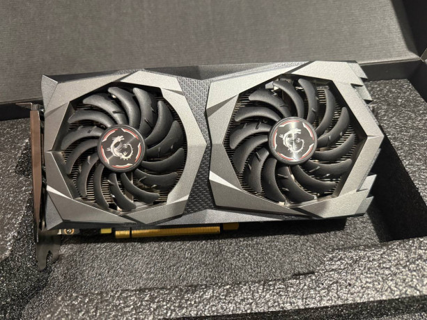 prodam-v-idealnom-sostoianie-videokartu-msi-gtx-1660-super-bral-v-magazine-belyi-veter-dlia-licnogo-big-0