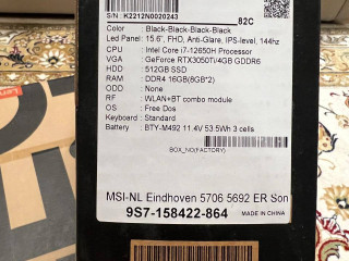 novyi-noutbuk-otlicnyi-podarok-na-novyi-god-korobka-vse-imeetsia-ustanovleno-vindous-11-cena-2