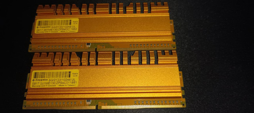prodam-ozu-zeppelin-8gb-ddr4-2133-udimm-big-0