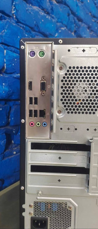 sistemnyi-blok-asus-expetcentre-big-2