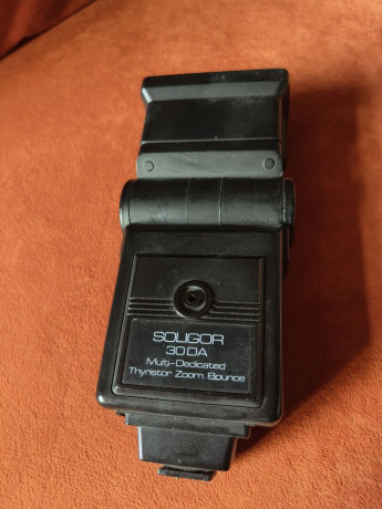 astana-foto-vspyska-soligor-30da-5000-big-1