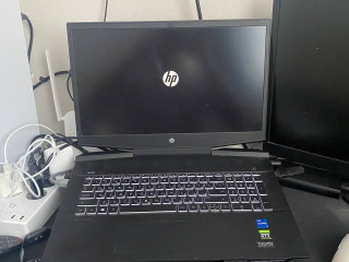 noutbuk-v-otlicnom-sostoianii