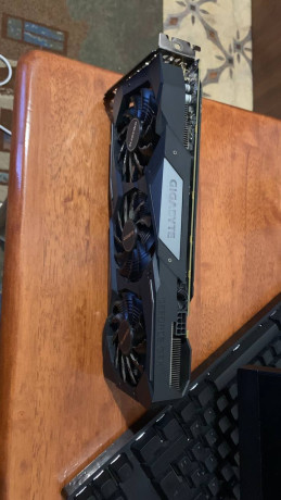 gtx-1660-6gb-gigabyte-gaming-oc-edition-3x-stoialo-v-domasnem-kompiutere-temperatury-otlicnye-liubye-big-1