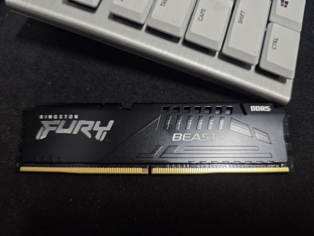 ddr5-8g-big-0