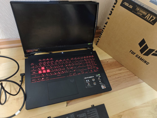 asus-tuf-gaming-a17-big-1