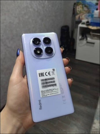 xiaomi-redmi-note-14-pro-v-krasivom-fioletovom-cvete-v-sostoianii-novogo-polzovalas-nedolgo-i-ocen-big-0