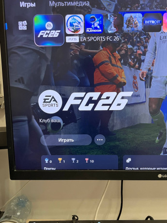 v-sviazi-s-pereezdom-prodaiu-playstation-5-s-diskovodom-v-otlicnom-sostoianii-v-komplekte-odin-dzoisti-big-4