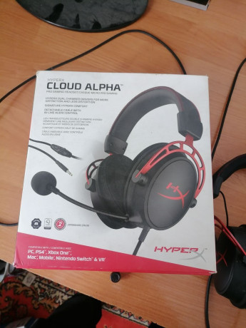 nausniki-hyperx-cloud-alpha-big-3