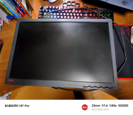 prodam-monitor-robocii-big-0