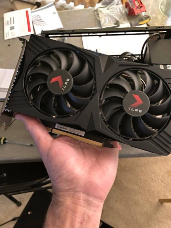 videokarta-rtx-4060-pny-8gb-xlr8-gaming-verto-big-1