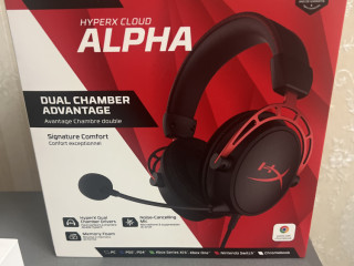 nausniki-hyperx-cloud-alpha