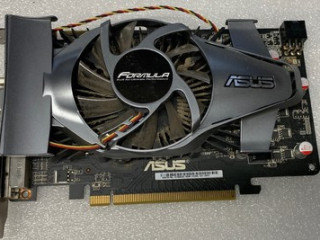prodam-videokartu-asus-amd-radeon-hd-5750-formula-s-1-gb-videopamiati-gddr5
