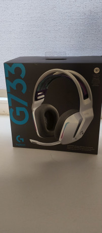 logitech-g733-lightspeed-wireless-big-0