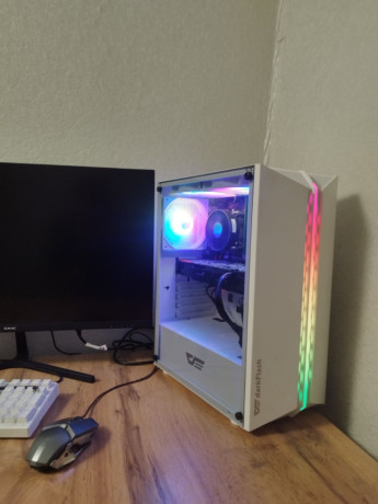 processor-xeon-e31240v5i7-6700-big-0