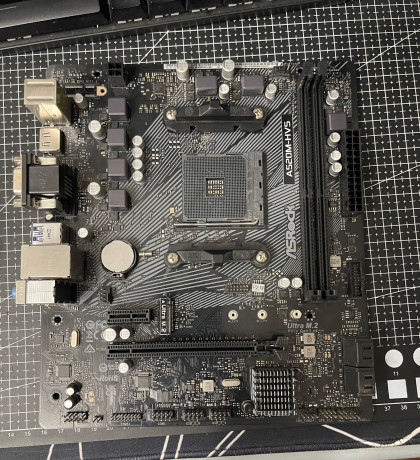 materinskaia-plata-am4-asrock-a520-m-hvs-big-0