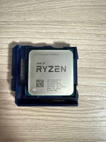 ryzen-5-5600x-v-otl-sost-cena-55000t-okoncatelno-big-0