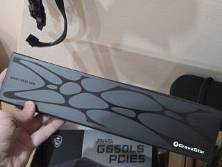 gravastar-podlokotnik