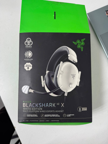 prodam-nausniki-razer-blackshark-v2-x-5-par-big-2