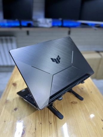 asus-tuf-v-rassrocku-big-3