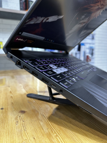 asus-tuf-v-rassrocku-big-4