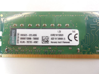 kupliu-odnu-takuiu-plasku-pamiati-kingston-ddr4-2133-gc