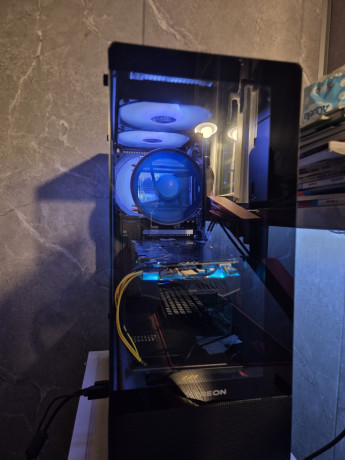 moshhnyi-igrovoi-pk-i7-8700-gtx-1060-6gb-16gb-ram-ssd-big-4