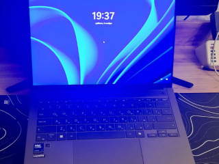 asus-zenbook-s-14-oled