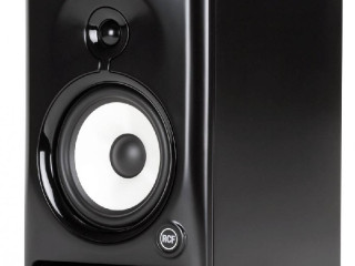 prodam-komplekt-dlia-domasnei-studii