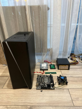 prodam-komplektuiushhie-kompiutera-big-0