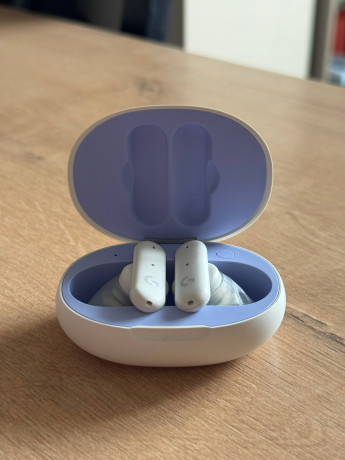 logitech-g-fits-big-0