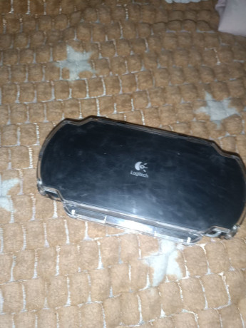 prodam-ili-obmeniaiu-psp-1000-fat-prosituiu-s-32gb-kartoi-pamiati-i-kucei-igrest-cexol-big-3