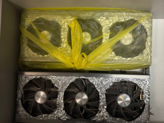 prodam-2-rtx3080-gamerock-ispolzovalis-3-mesiaca-s-tex-por-lezat-po-190k